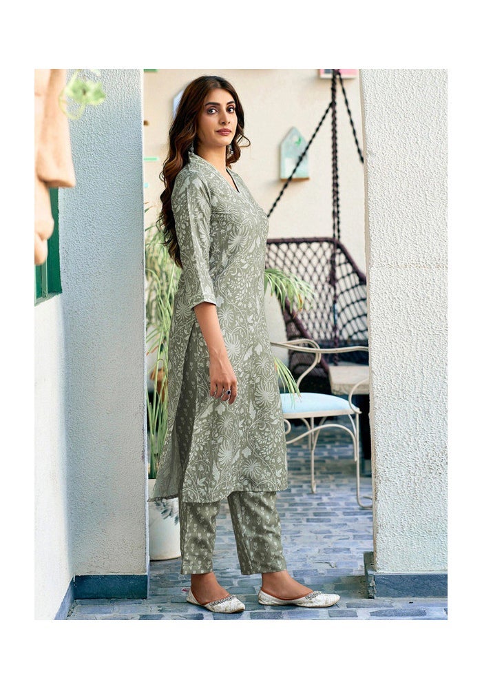 Malishka Export Rayon Printed Straight Kurta Pant With Dupatta for Women - Image 3